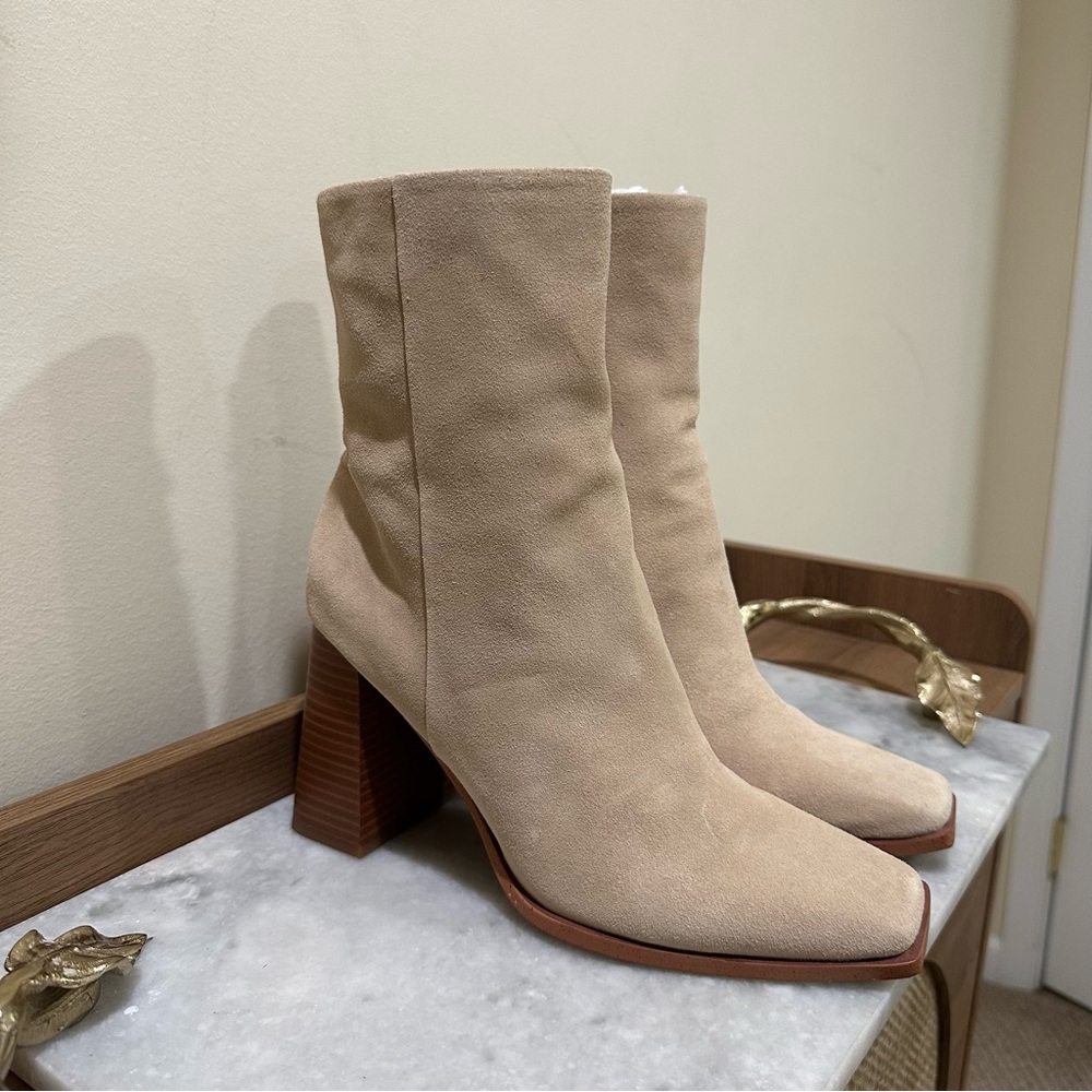 Sam Edelman Beige Suede Heeled Boots